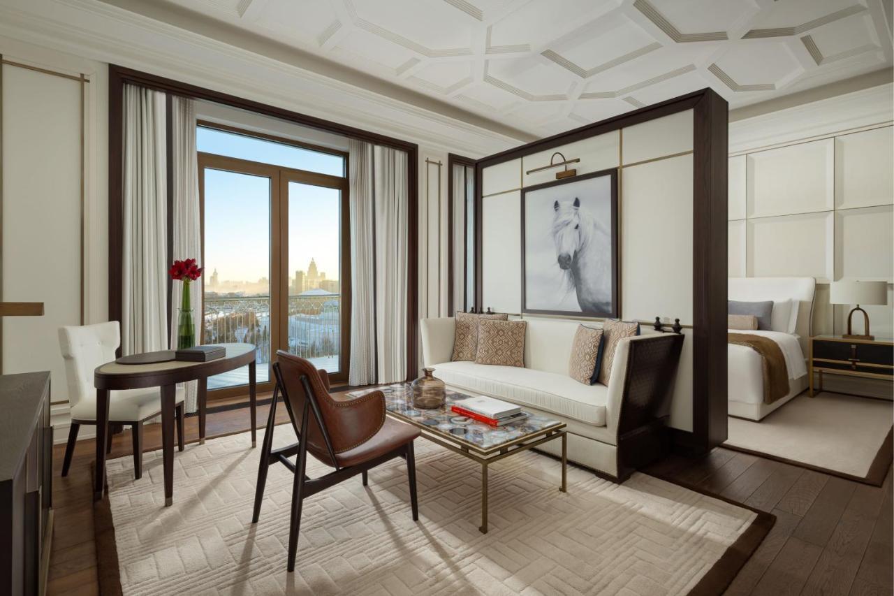 מלון The St. Regis Astana מראה חיצוני תמונה A suite at The St. Regis New York